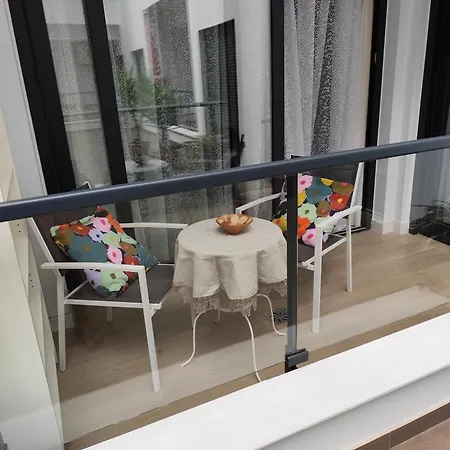 Apartment Brisa Naval *